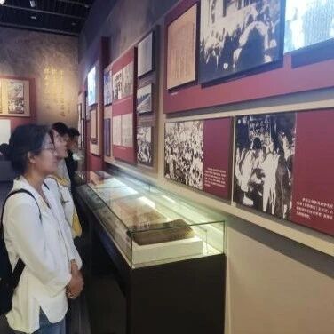 激发师生党员的爱国热情和奋斗之志